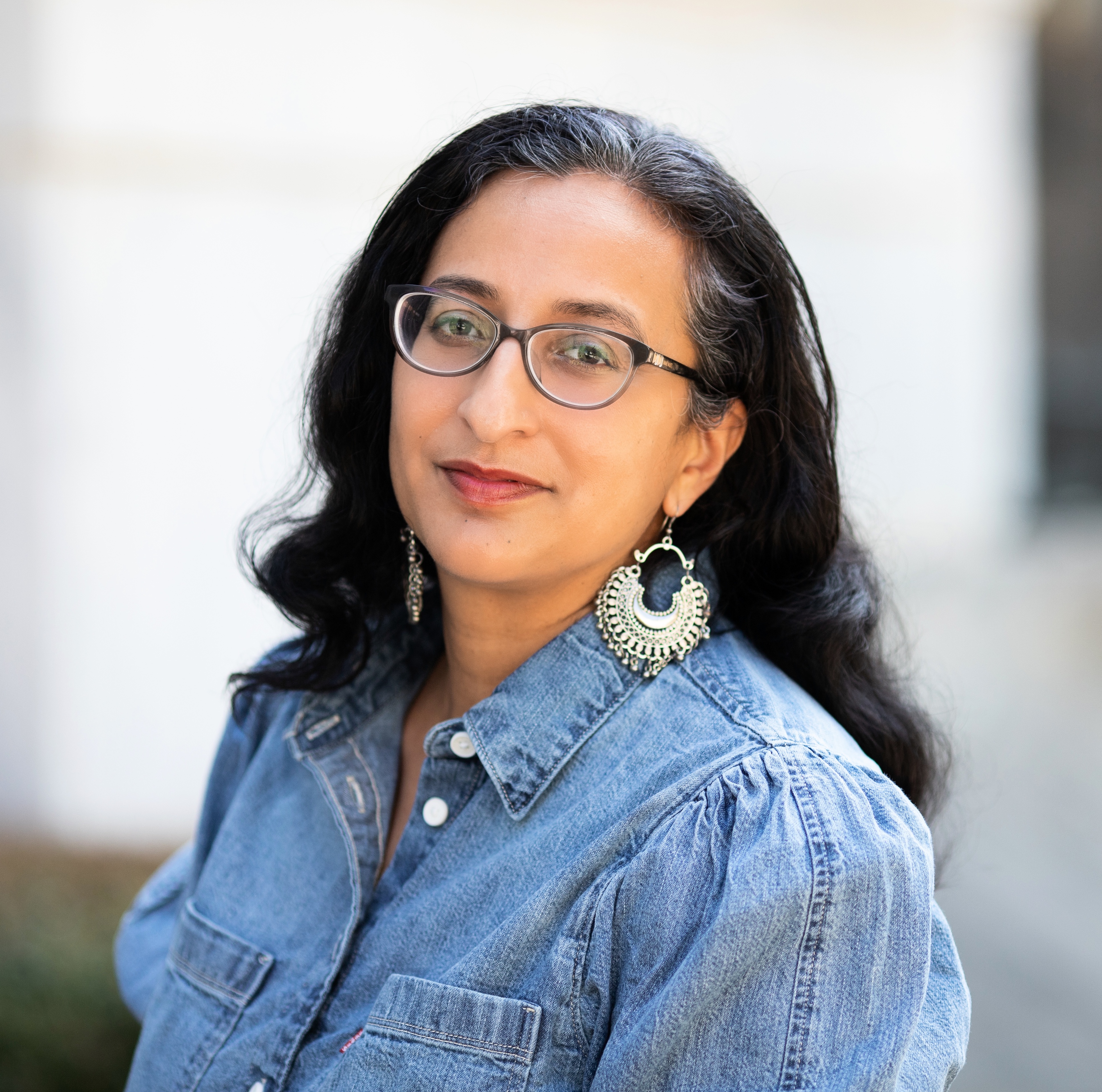 Sameena Mulla Headshot